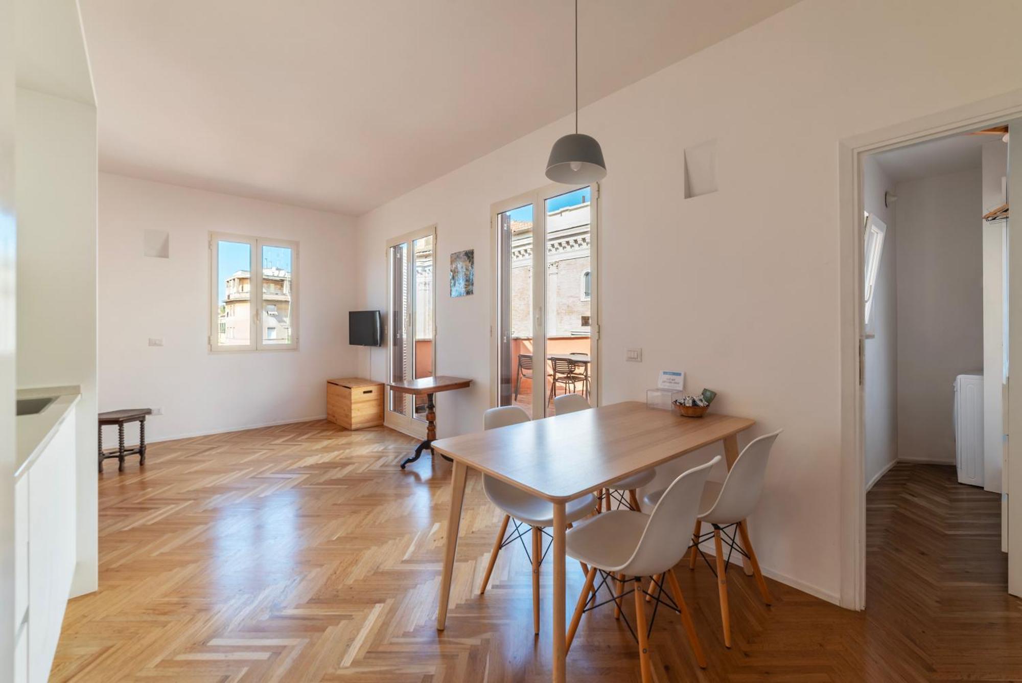Apartment With Terrace In Via Del Pellegrino - FromhometoРим Экстерьер фото